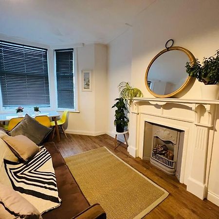 Beautiful Space Stylish And Modern! Perfect Location Blackpool Extérieur photo